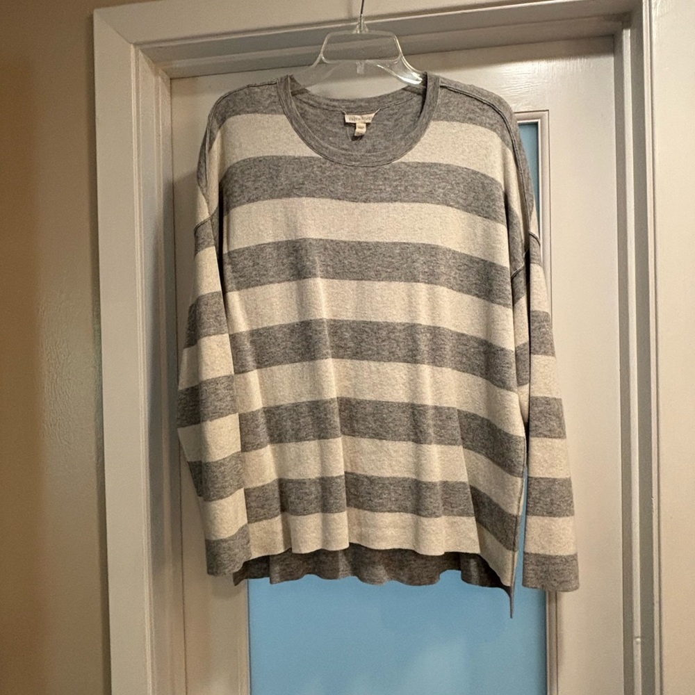 Eileen Fisher Women’s Gray Striped Pullover